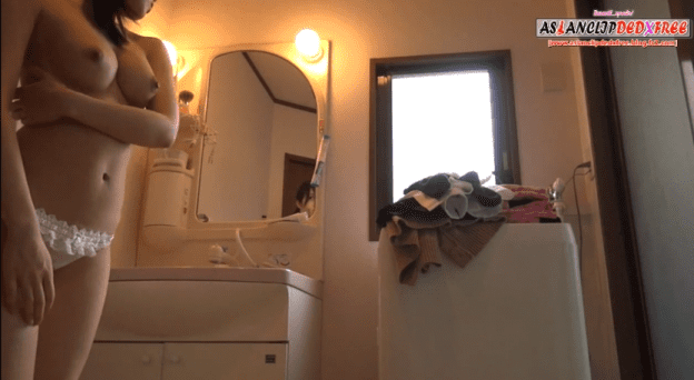 สาวมัธยมน่ารักนมใหญ่มาก